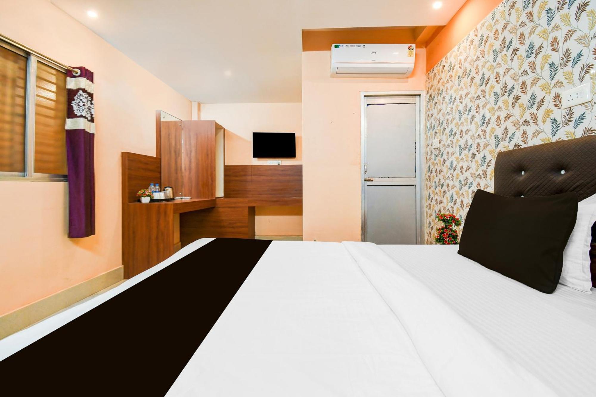 Super Hotel O Dakshin Dwar Formerly Radha Krishna Niwas Puri Exterior photo